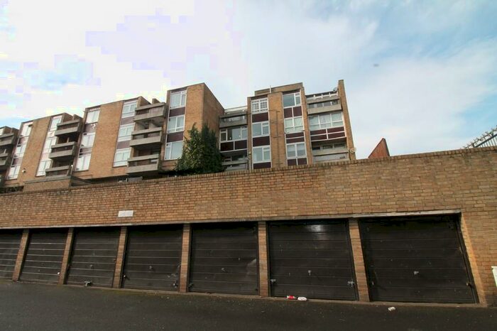 1 Bedroom Flat To Rent In Waterloo Court, Marlbrough Park, Sulgrave, NE37