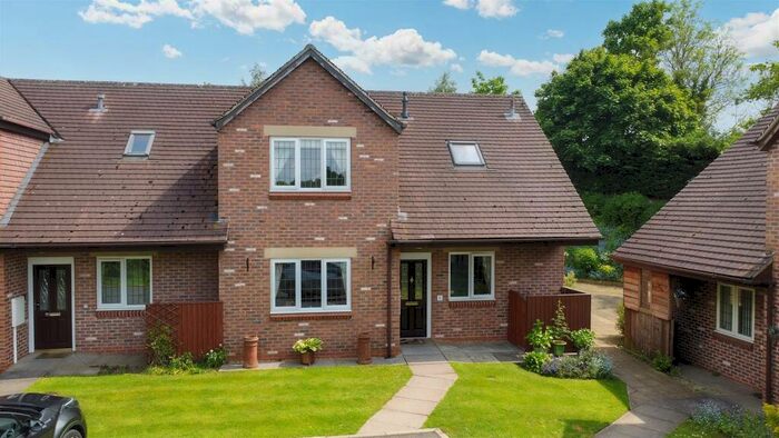 3 Bedroom End Of Terrace House For Sale In Risley Hall, Risley, DE72