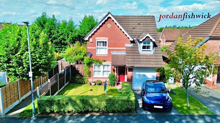 3 Bedroom Detached House For Sale In Sandwich Drive, Tytherington, Macclesfield, SK10