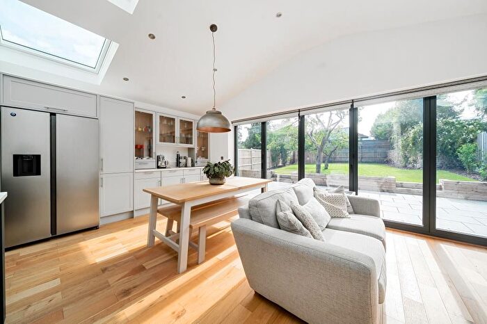 3 Bedroom Semi-Detached House To Rent In Rock Edge, Headington, OX3