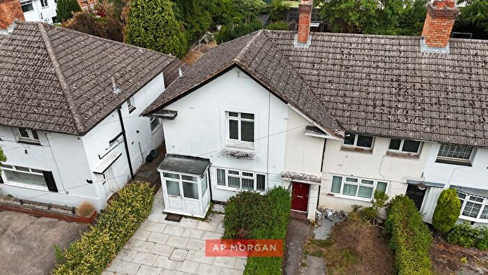 3 Bedroom Semi-Detached House For Sale In Wellfield Road, Birmingham, West Midlands, B28