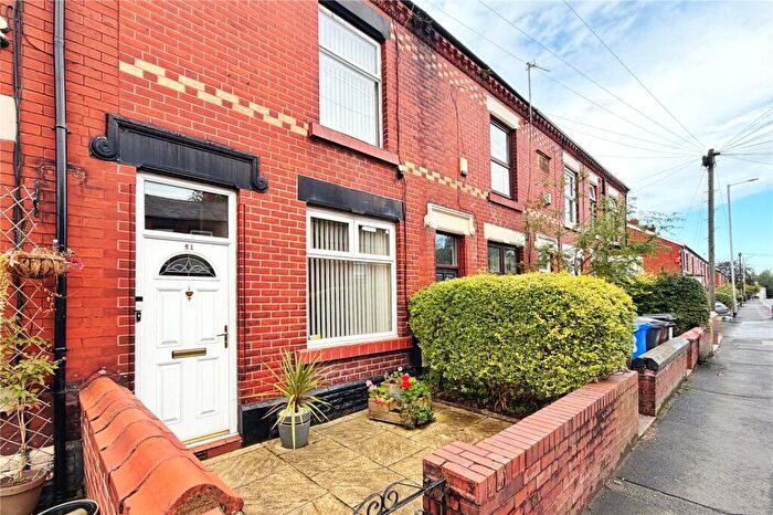 3 Bedroom Terraced House For Sale In Newmarket Road, Ashton-under-Lyne, Greater Manchester, OL7
