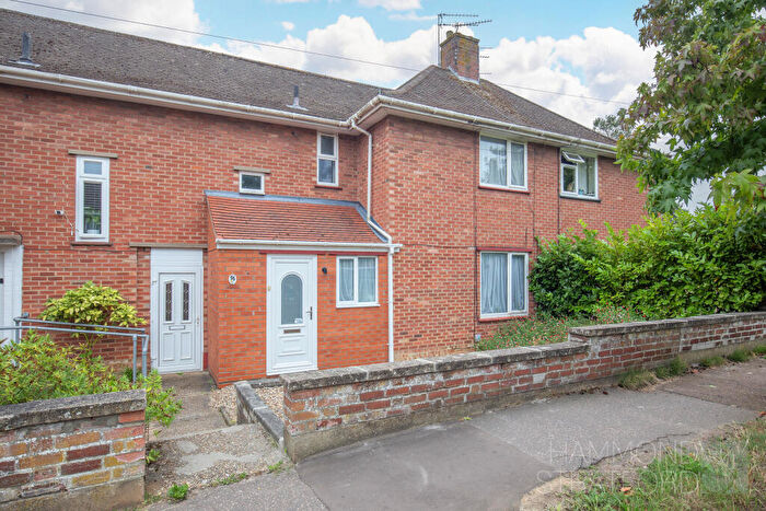 3 Bedroom Terraced House For Sale In Robin Hood Road, Norwich, NR4