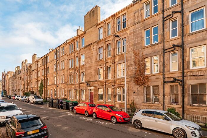 1 Bedroom Flat For Sale In / Watson Crescent, Edinburgh, EH11