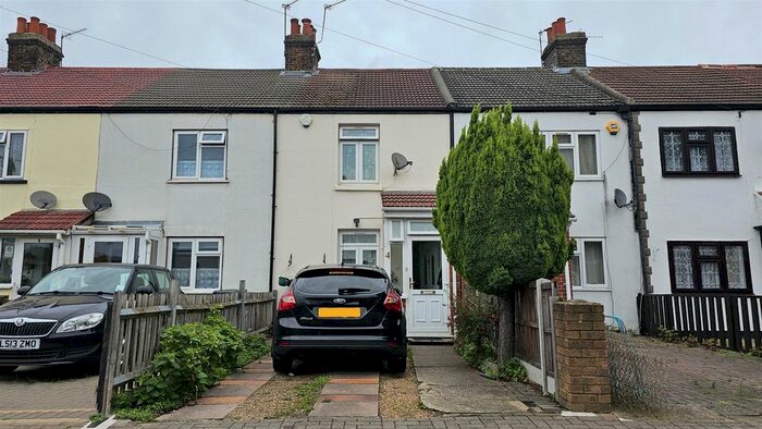 3 Bedroom Terraced House To Rent In Durdans Cottages, Denbigh Road, Southall, UB1