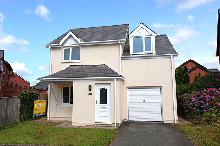 3 Bedroom Detached House For Sale In Tudor Gardens, Merlins Bridge, Haverfordwest, SA61