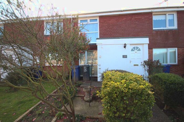 2 Bedroom Flat To Rent In Maegan Way, Cleethorpes, DN35