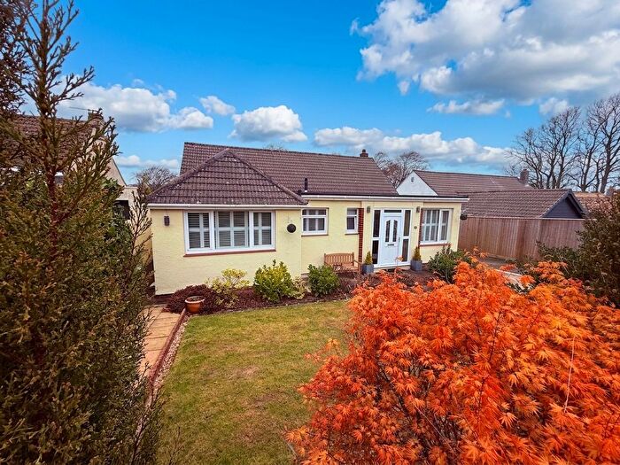 3 Bedroom Detached Bungalow For Sale In Lincombes, Torquay, TQ1