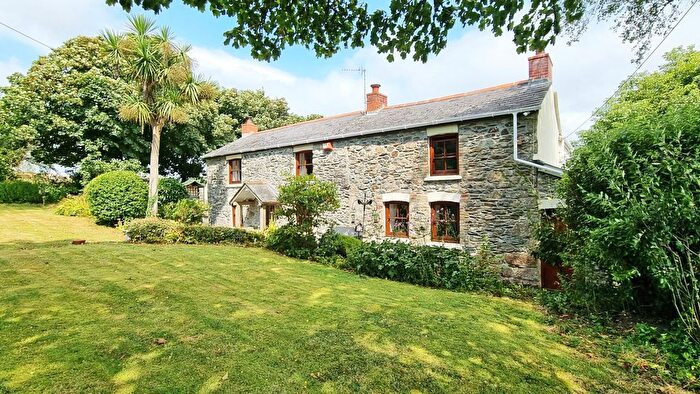 4 Bedroom Country House For Sale In Wheal Clifford, Redruth, TR16