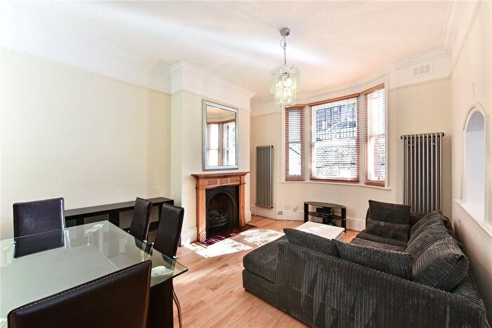 1 Bedroom Flat To Rent In Nottingham Mansions, Nottingham Street, W1U