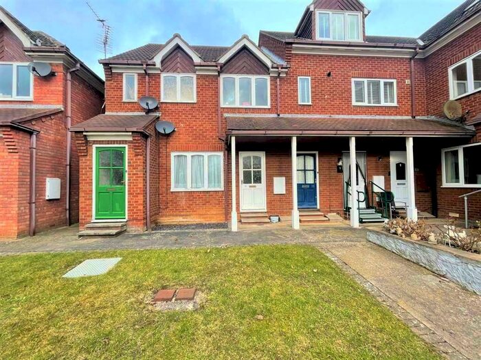 1 Bedroom Flat To Rent In Mascotte Gardens, Hornsea, HU18