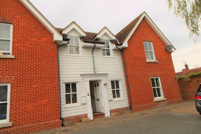 2 Bedroom Apartment To Rent In Forge Court, Ardleigh, CO7