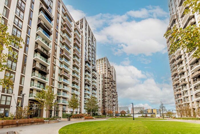 2 Bedroom Flat To Rent In Temple, London, WC2R