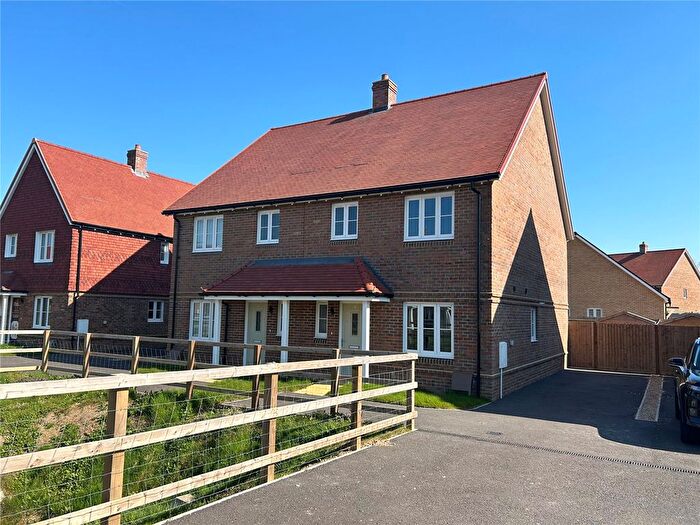 3 Bedroom Semi-Detached House For Sale In Park Road, Hellingly, East Sussex, BN27