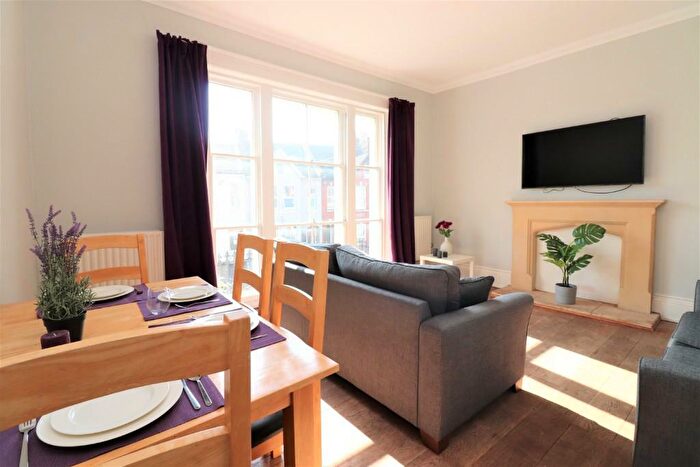 8 Bedroom House To Rent In The Polygon, SO15