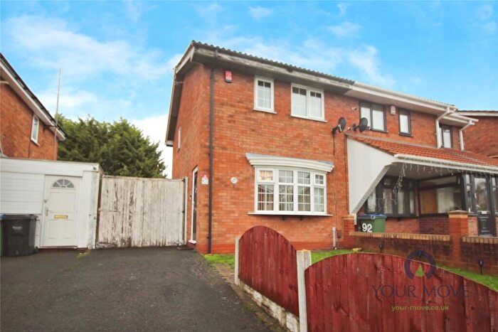2 Bedroom Semi Detached House For Sale In Temple Way, Tividale, Oldbury, West Midlands, B69