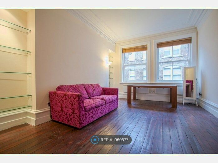 2 Bedroom Flat To Rent In Bedford Court Mansions, London, WC1B