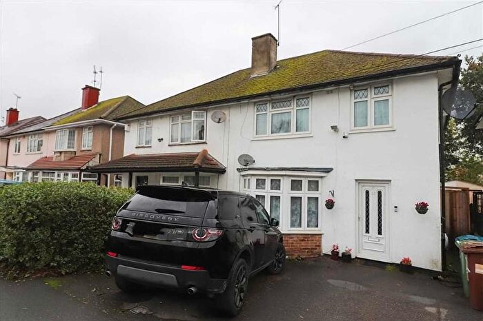 3 Bedroom Semi-detached House To Rent In Cullington Close, Harrow, HA3
