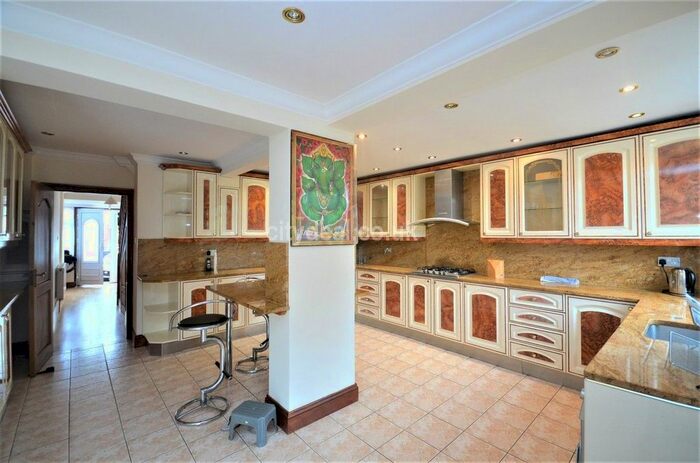 3 Bedroom Semi-Detached House To Rent In West Close, Wembley, HA9