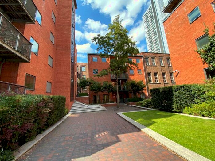 1 Bedroom Apartment To Rent In Lockes Yard, Great Marlborough Street, M1