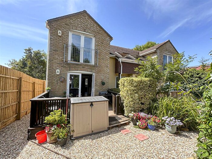 2 Bedroom Flat For Sale In Preston Road, Weymouth, DT3