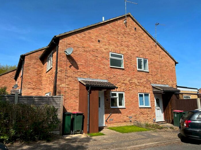 1 Bedroom Semi-Detached House To Rent In Broadfield, Crawley, RH11