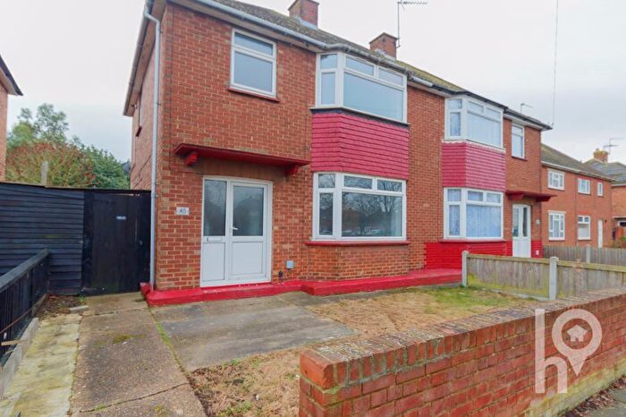 3 Bedroom Semi-Detached House To Rent In Estuary Road, Sheerness, ME12