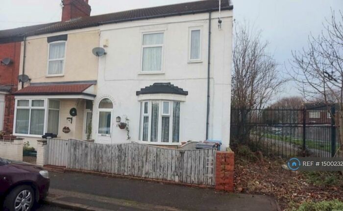 3 Bedroom End Of Terrace House To Rent In St. Hilda Street, Hull, HU3