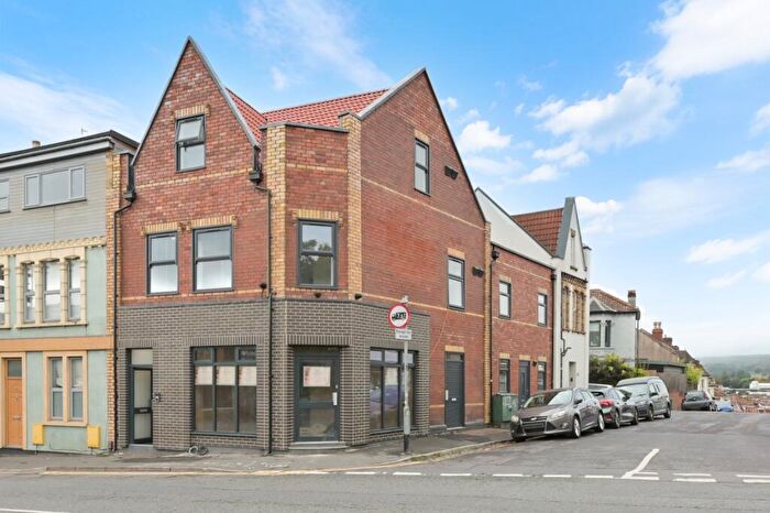 1 Bedroom Apartment To Rent In West Street, Bedminster, Bristol, Somerset, BS3