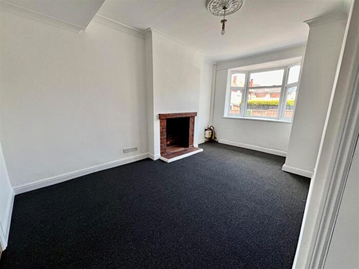 1 Bedroom Flat To Rent In Croft Road, Stockingford, CV10
