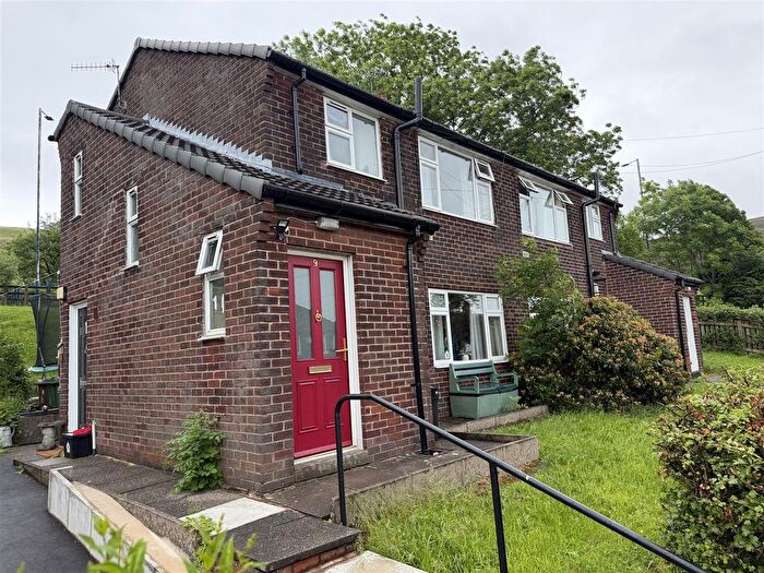 1 Bedroom Flat For Sale In Gorse Avenue, Mossley, OL5