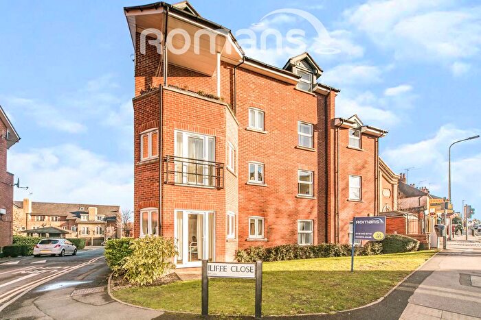 1 Bedroom Flat To Rent In Basildon House, Iliffe Close, Reading, RG1