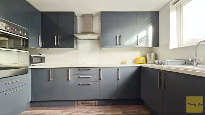 3 Bedroom End Of Terrace House For Sale In Leaholme Gardens, Whitchurch, Bristol, BS14