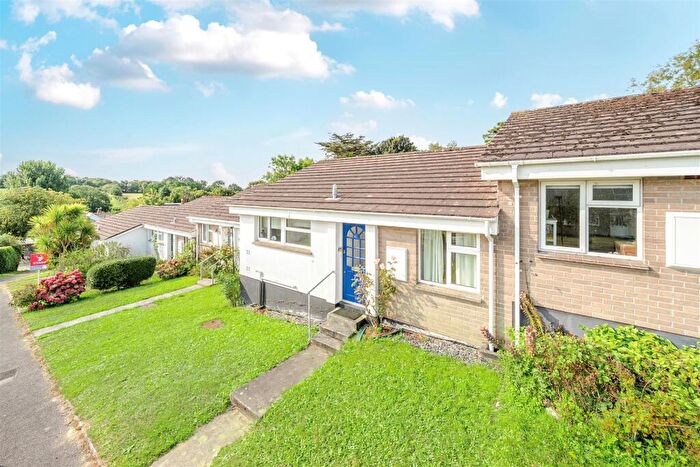 2 Bedroom Bungalow For Sale In Greenbanks Road, Rock, PL27