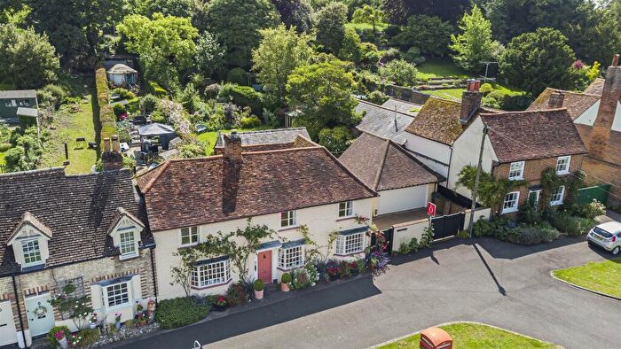 4 Bedroom Country House For Sale In Charming Period Home In The Prime Village Of Standon, SG14