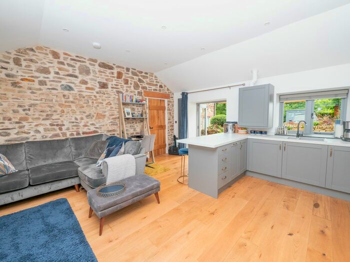 2 Bedroom Barn Conversion For Sale In Bridgerule, Holsworthy, Devon, EX22