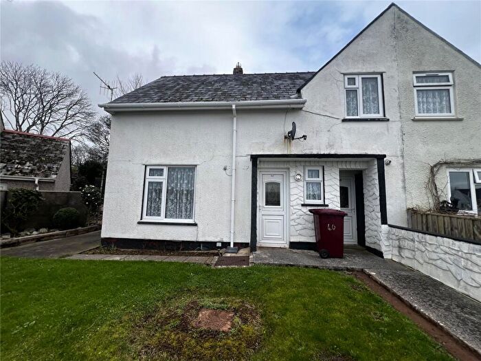 2 Bedroom Semi Detached House For Sale In Knowling Mead, Tenby, Pembrokeshire, SA70