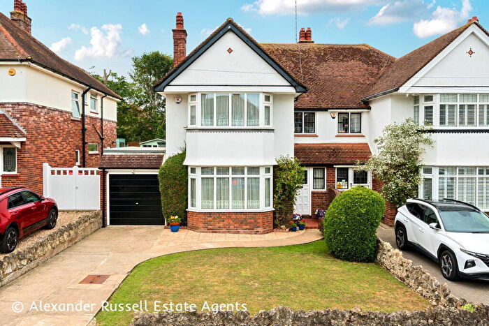 3 Bedroom Semi-Detached House For Sale In Holly Lane, Margate, CT9
