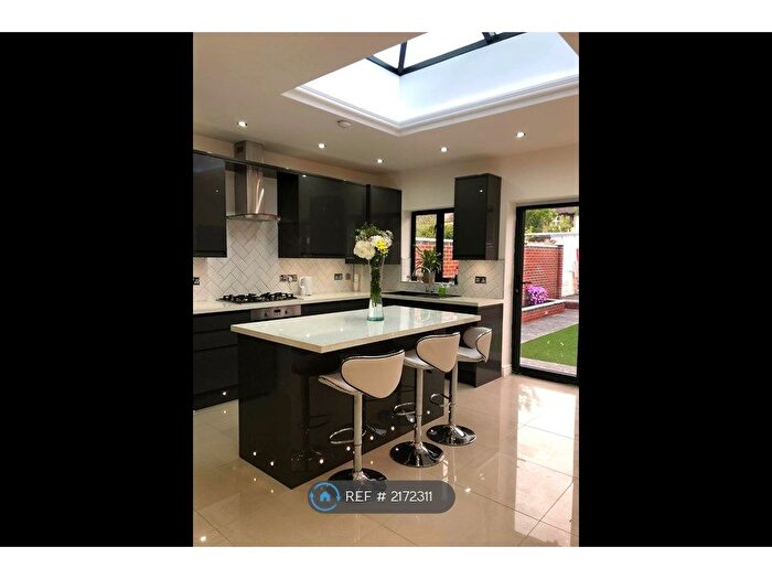 4 Bedroom Terraced House To Rent In Nyon Grove, London, SE6