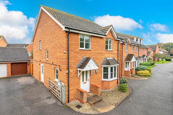 4 Bedroom Detached House For Sale In Hay Barn Road, Deeping St Nicholas, PE11