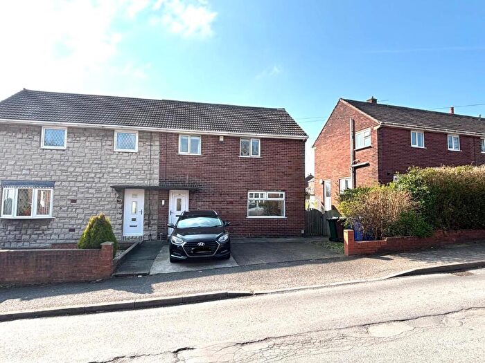 3 Bedroom Semi-Detached House To Rent In Swanee Road, Barnsley, S70