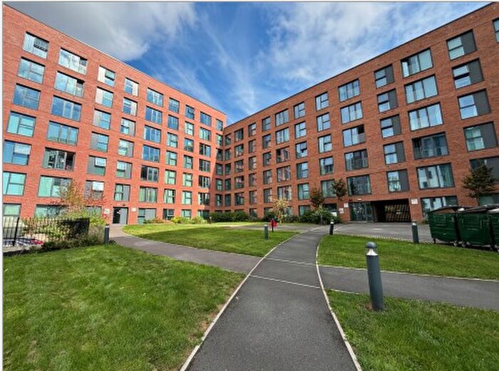 2 Bedroom Flat To Rent In Axium, Windmill Street, B1
