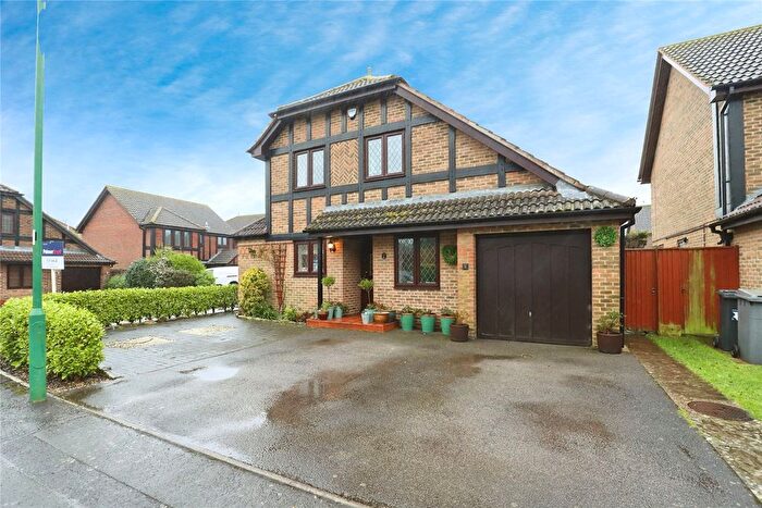 4 Bedroom Detached House For Sale In Bosworth Mews, Muscliff, Bournemouth, Dorset, BH9
