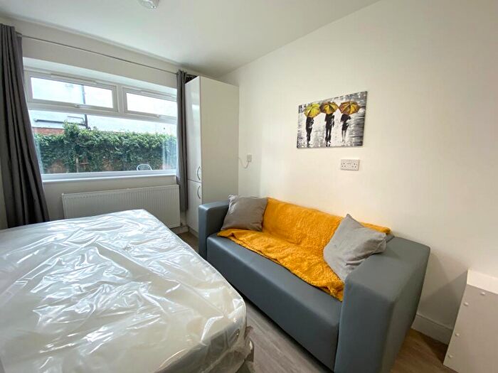 Studio To Rent In A London Road, Oxford, OX3