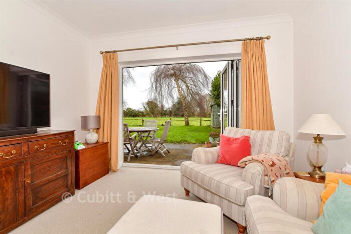 4 Bedroom Link Detached House For Sale In Poling Street, Poling, Arundel, West Sussex, BN18