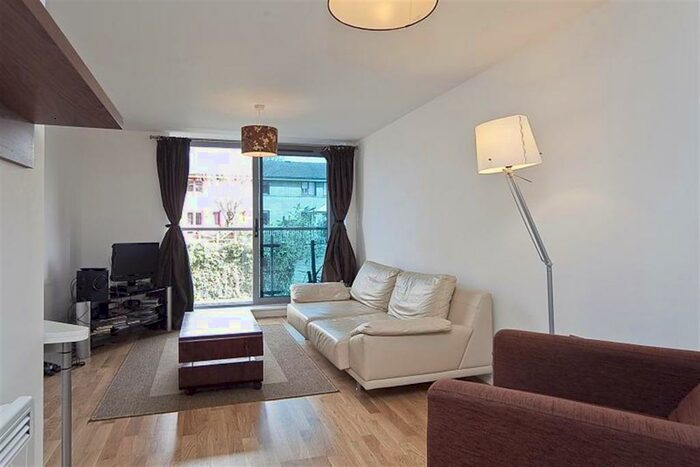 1 Bedroom Apartment To Rent In St Pancras Way, Camden, NW1