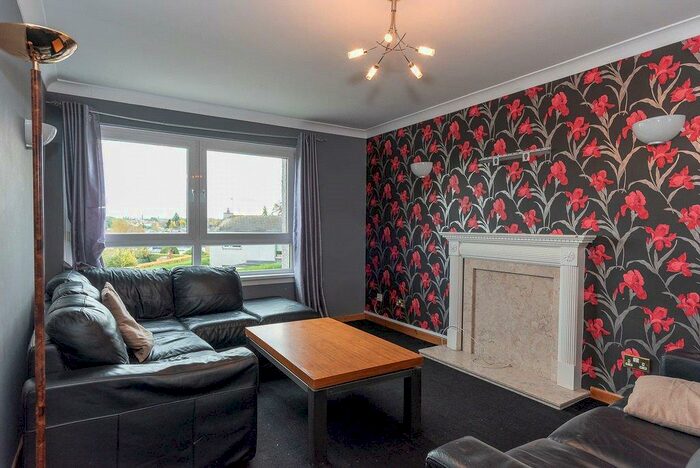 2 Bedroom Apartment To Rent In East Court, Ravelston House Park, Edinburgh, EH4