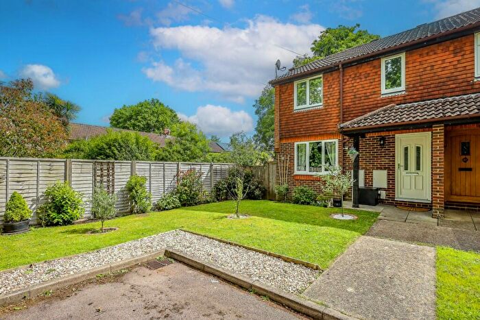 3 Bedroom End Of Terrace House For Sale In Hawthorn Court, Rival Moor Road, Petersfield, Hampshire, GU31