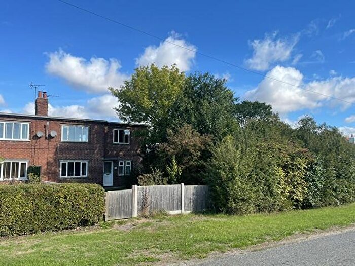 3 Bedroom Semi-Detached House To Rent In Ingham Road, Stow, Lincoln, Lincolnshire, LN1