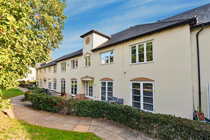 2 Bedroom Apartment For Sale In Willow House, Lucas Court, Leamington Spa, CV32